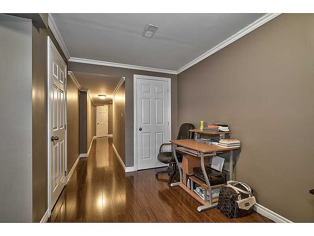 45 Seabreeze Cres, #2