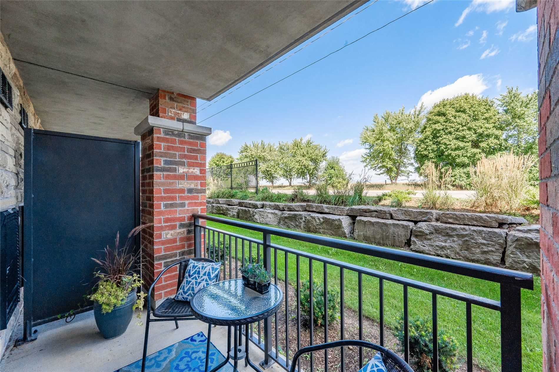 19 Waterford Dr, #106