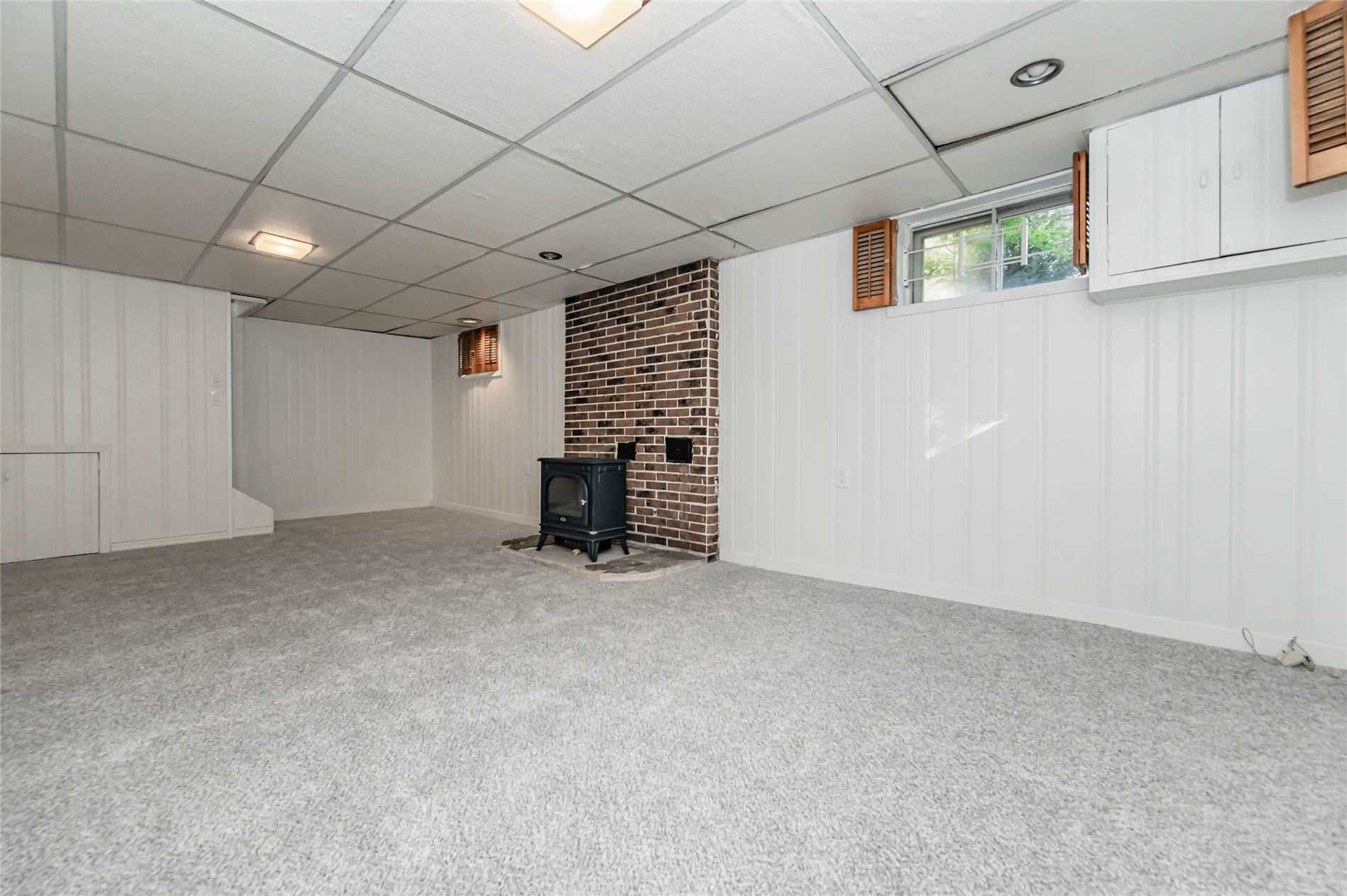 18 Elgin St