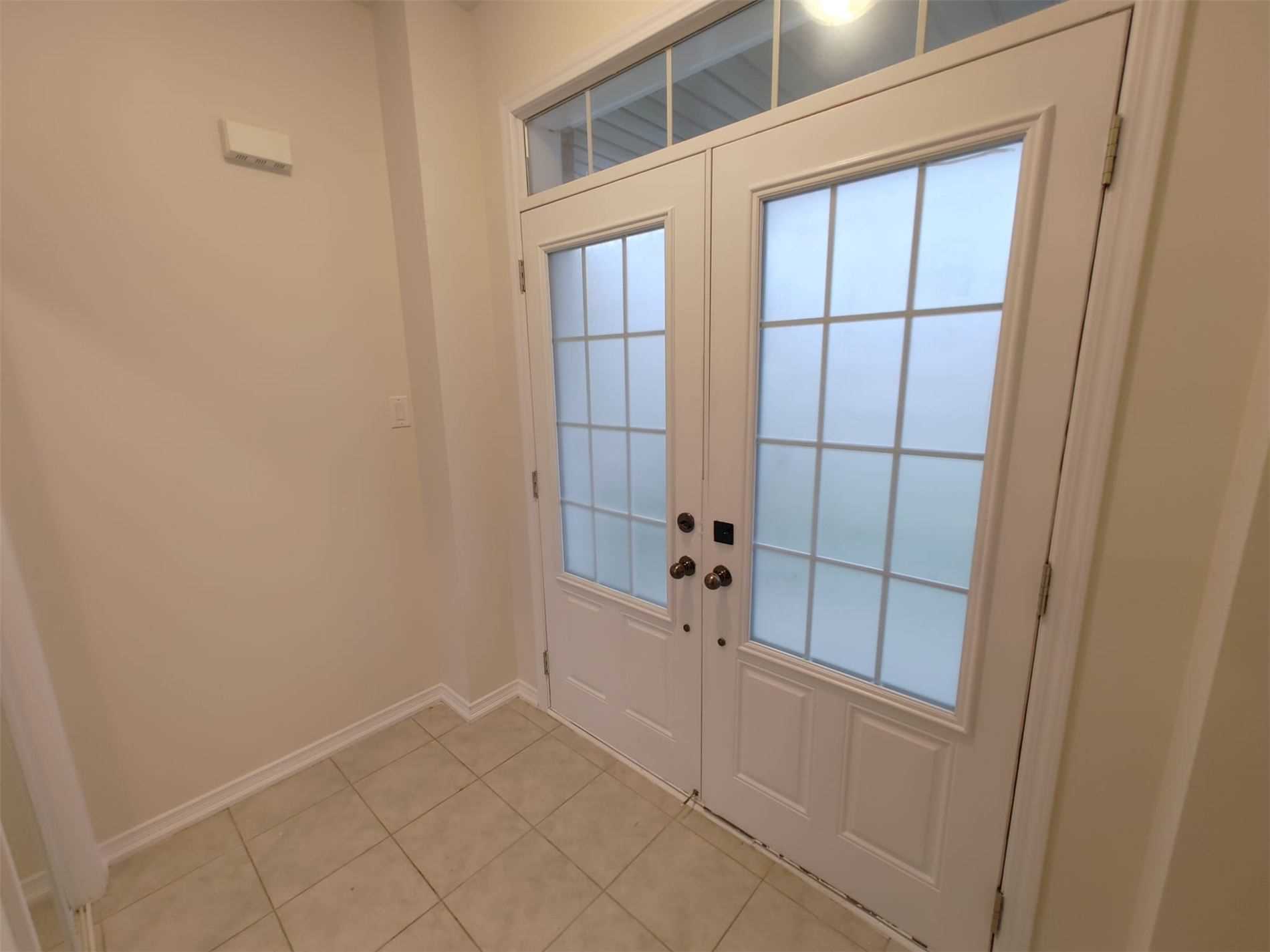 7766 Hackberry Tr