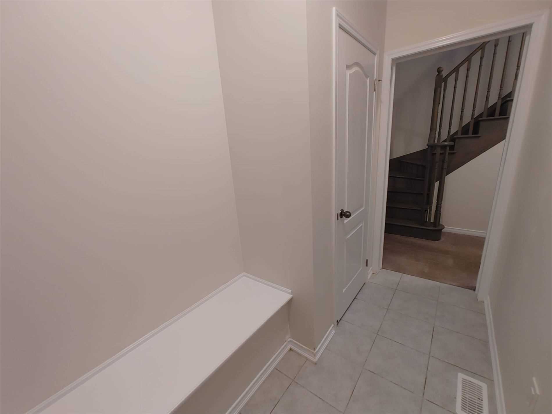7766 Hackberry Tr