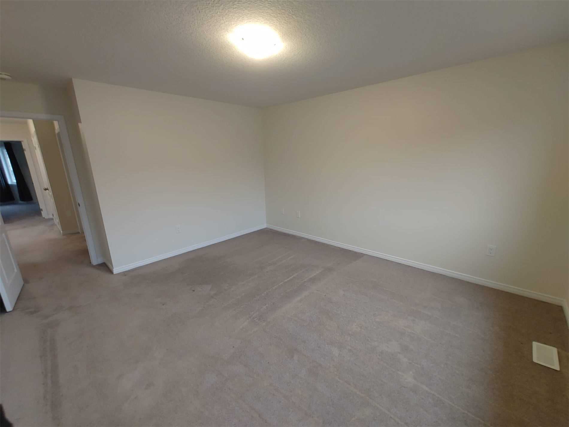 7766 Hackberry Tr