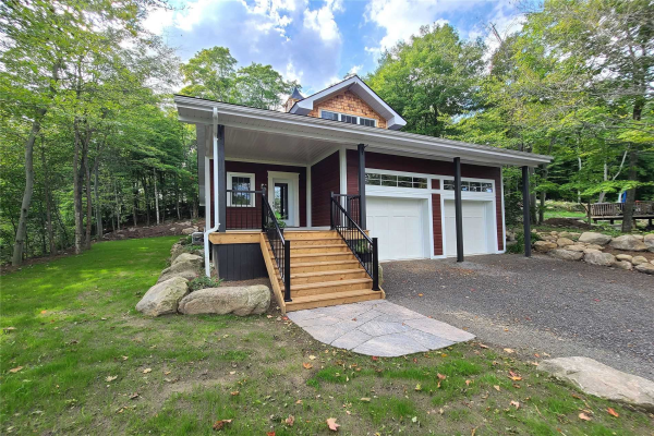 39 Todholm Dr, Muskoka Lakes