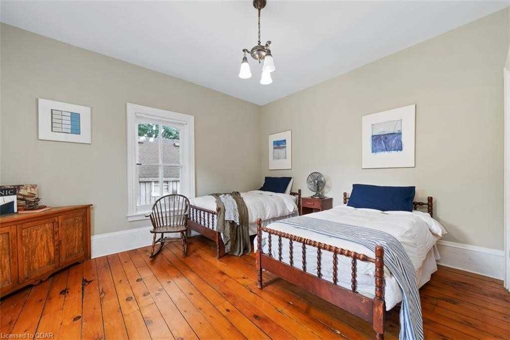 349 Bloomfield Main St