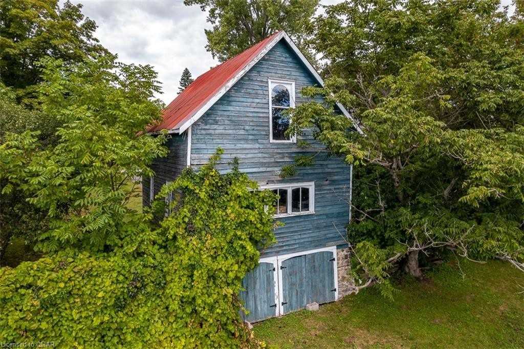 349 Bloomfield Main St