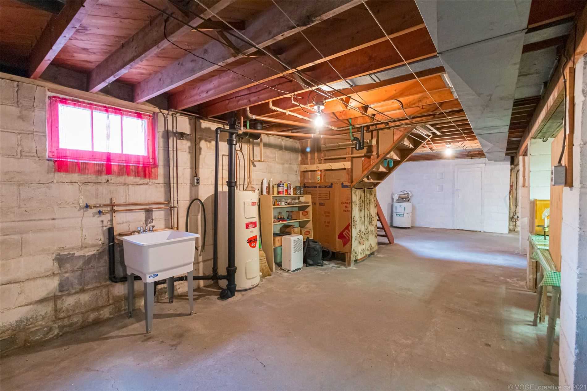 114 Warren Ave