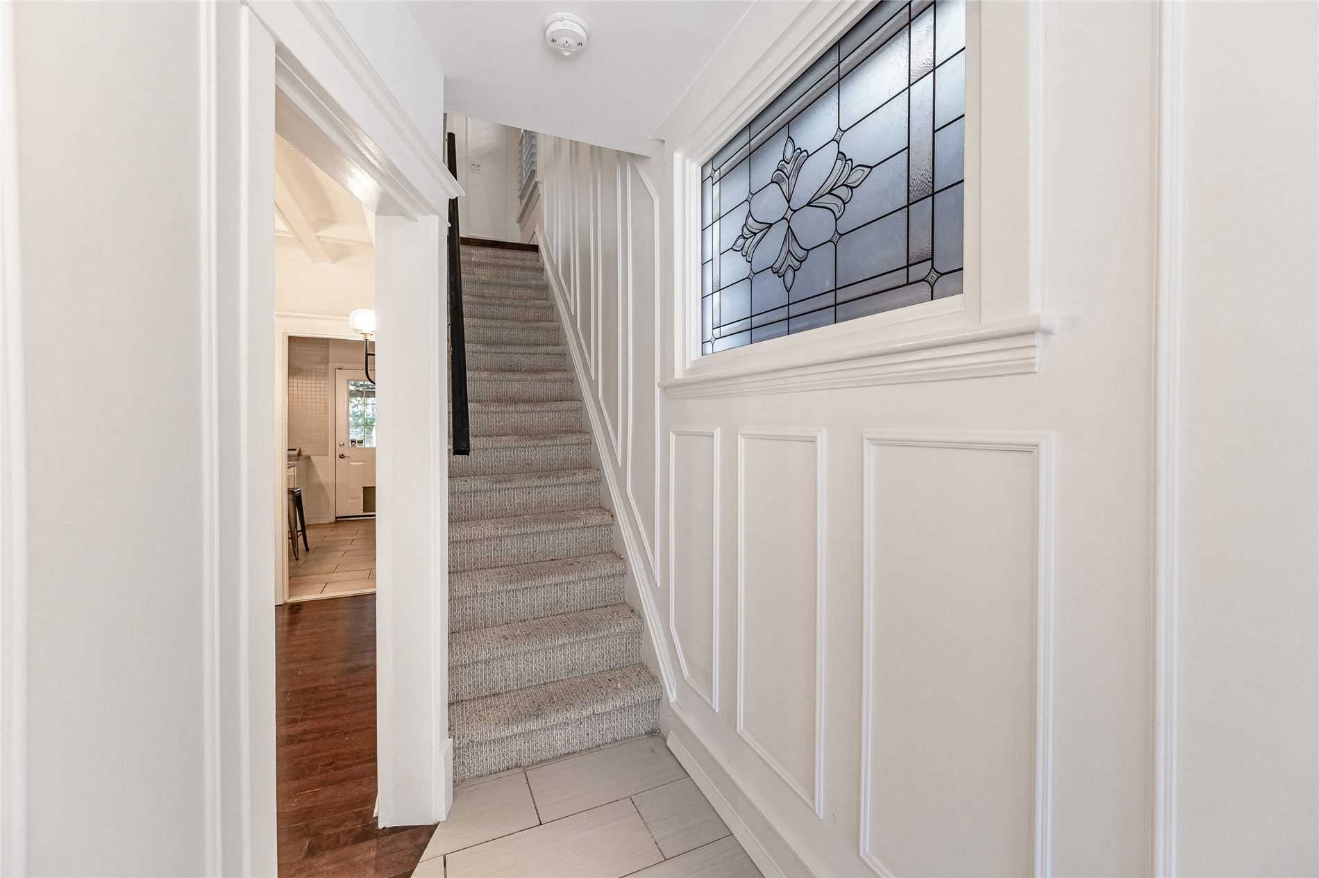 17 Avalon Pl