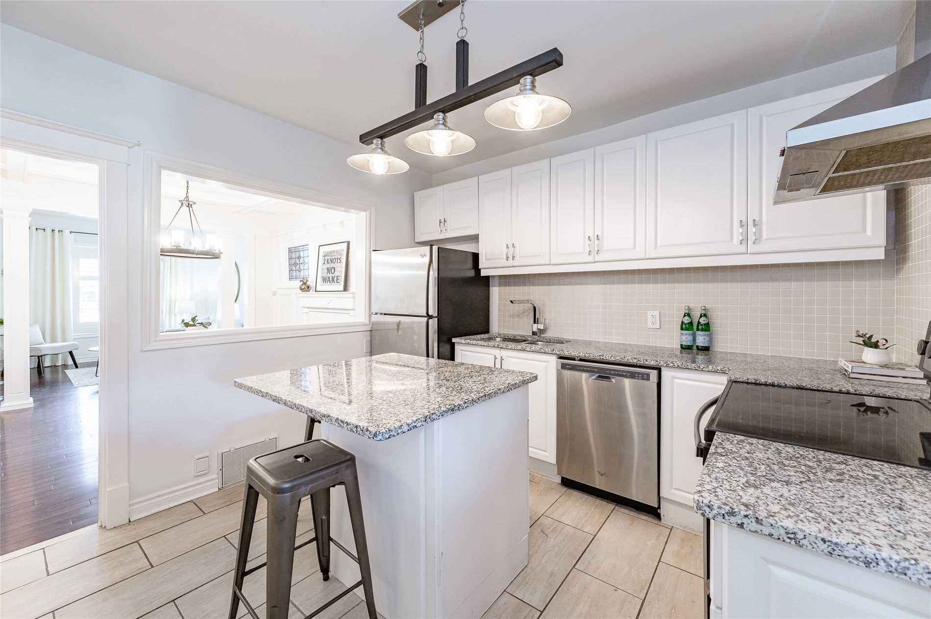 17 Avalon Pl