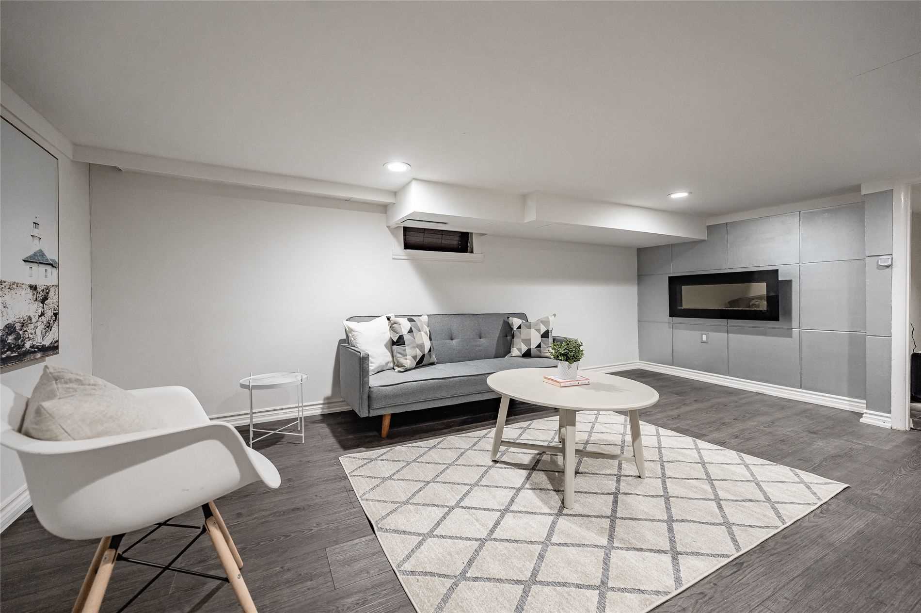 17 Avalon Pl