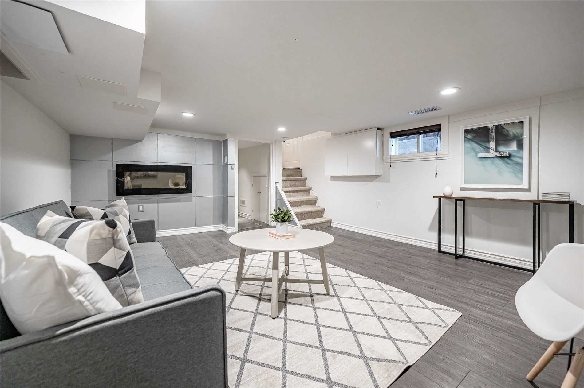 17 Avalon Pl