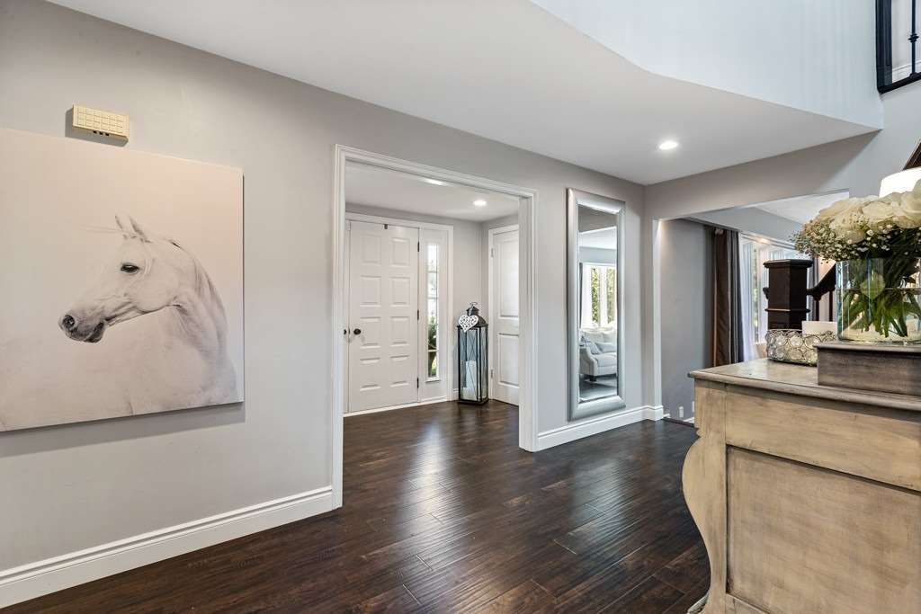 355 Edgehill Dr