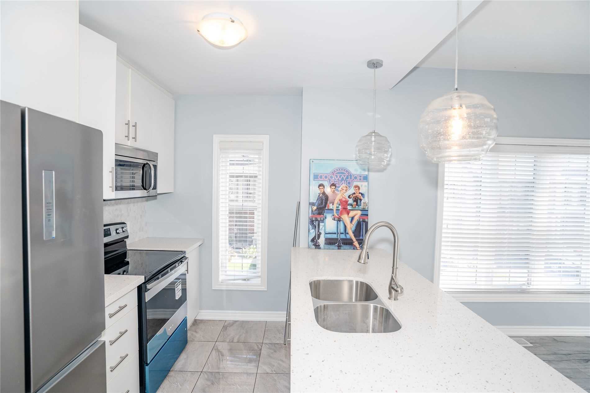 13 Waterview Dr