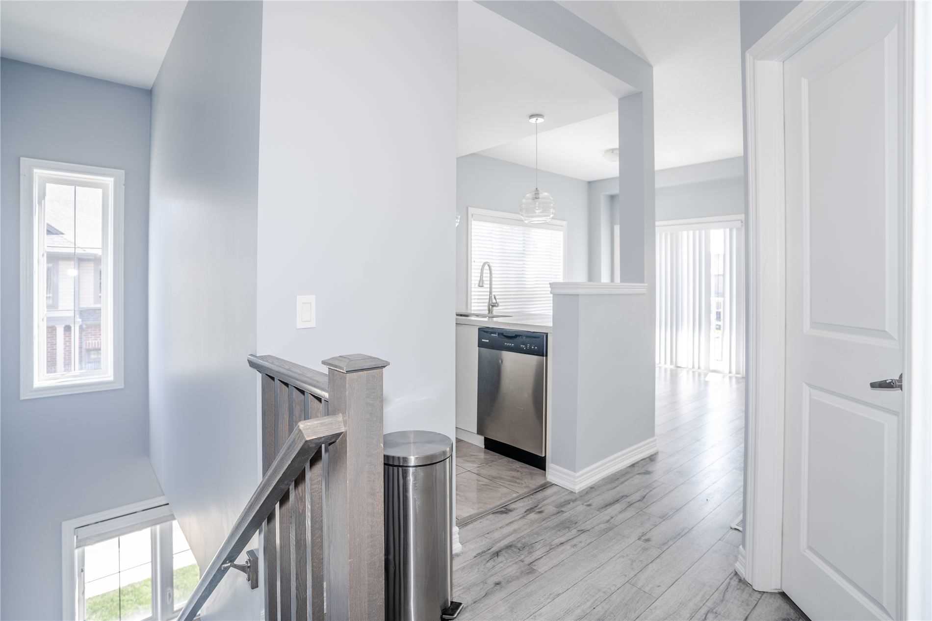 13 Waterview Dr