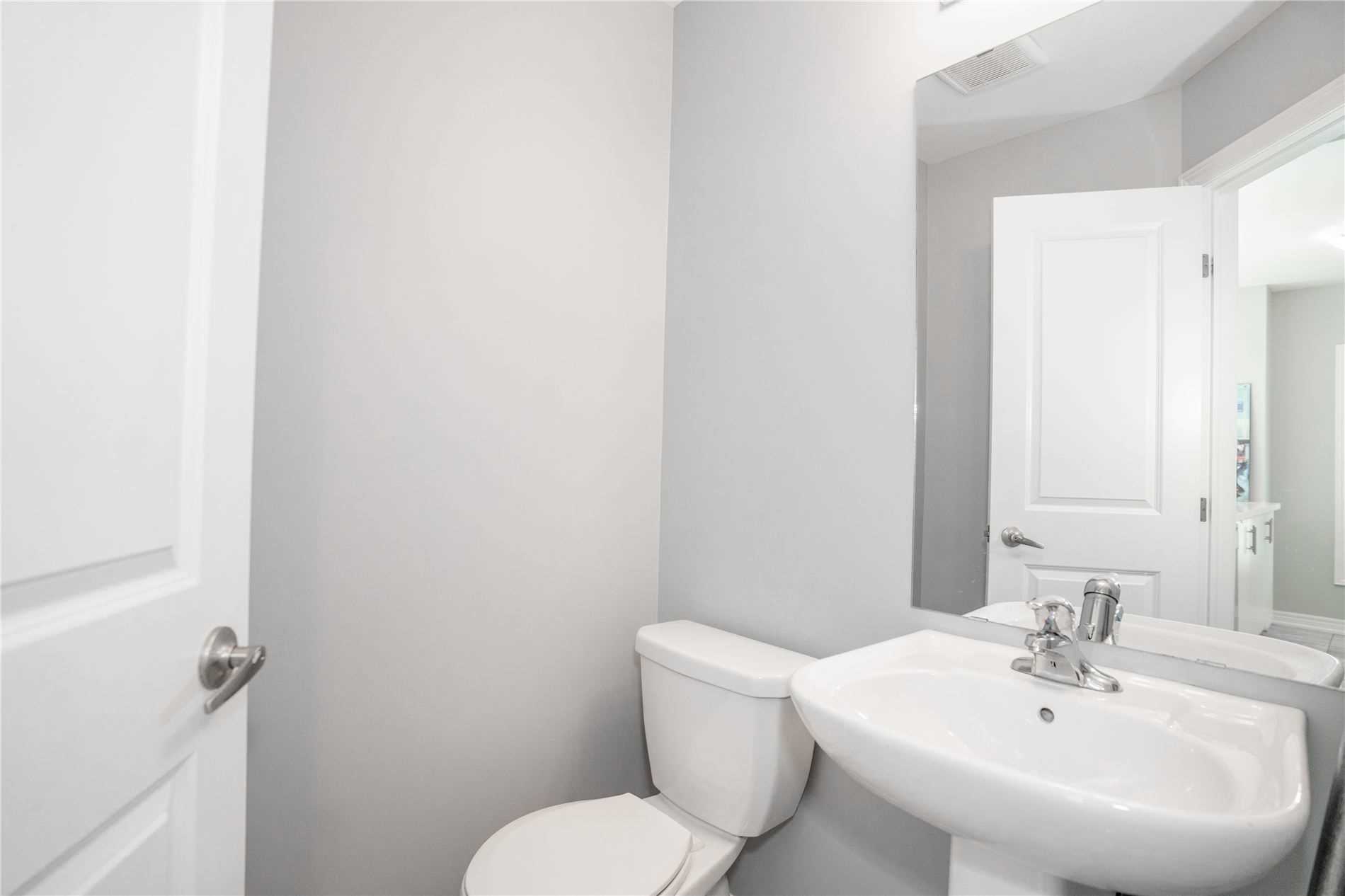 13 Waterview Dr