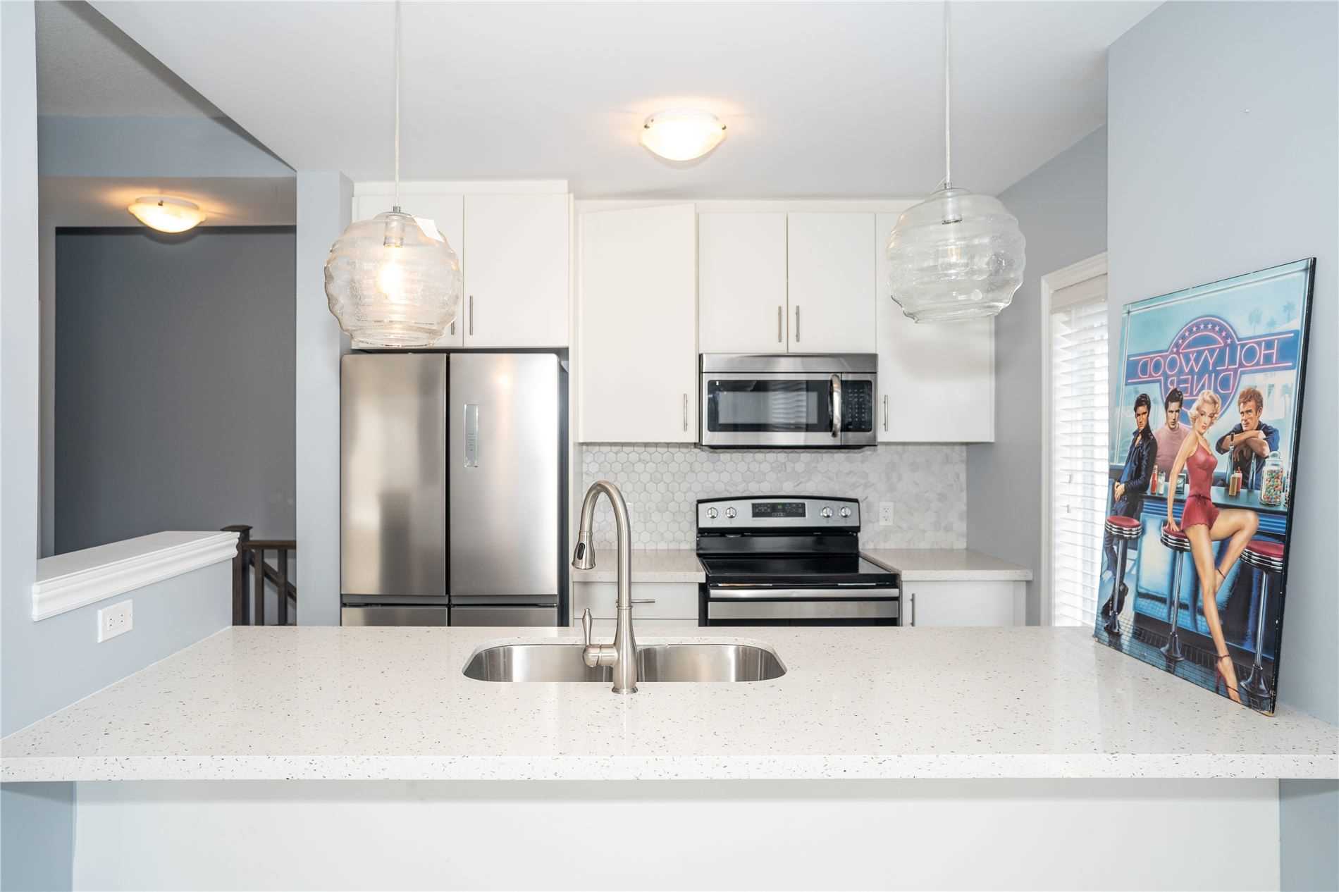13 Waterview Dr