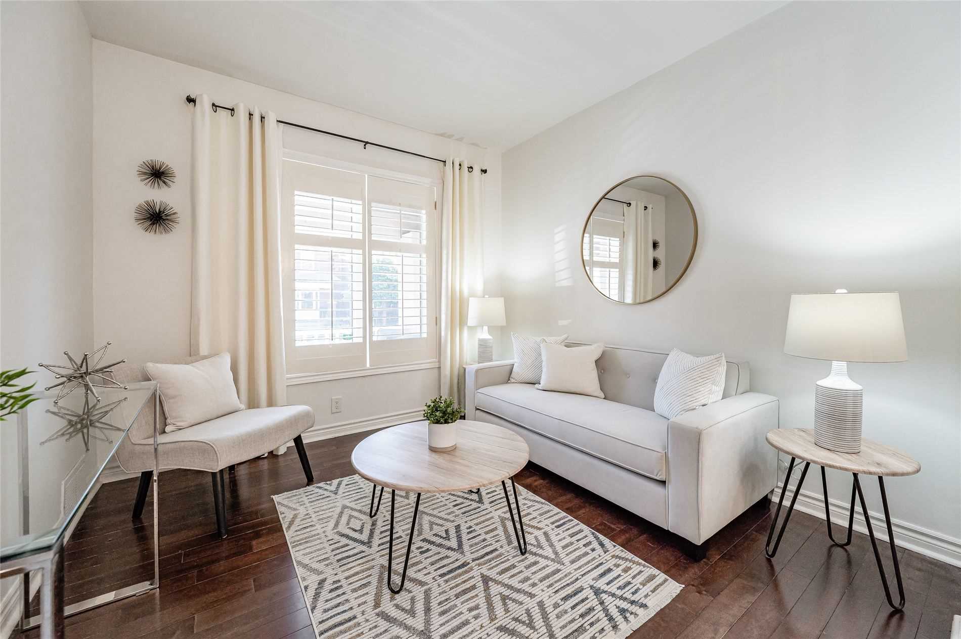 17 Avalon Pl