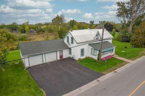 1505 County Road 15 Rd, Prince Edward County