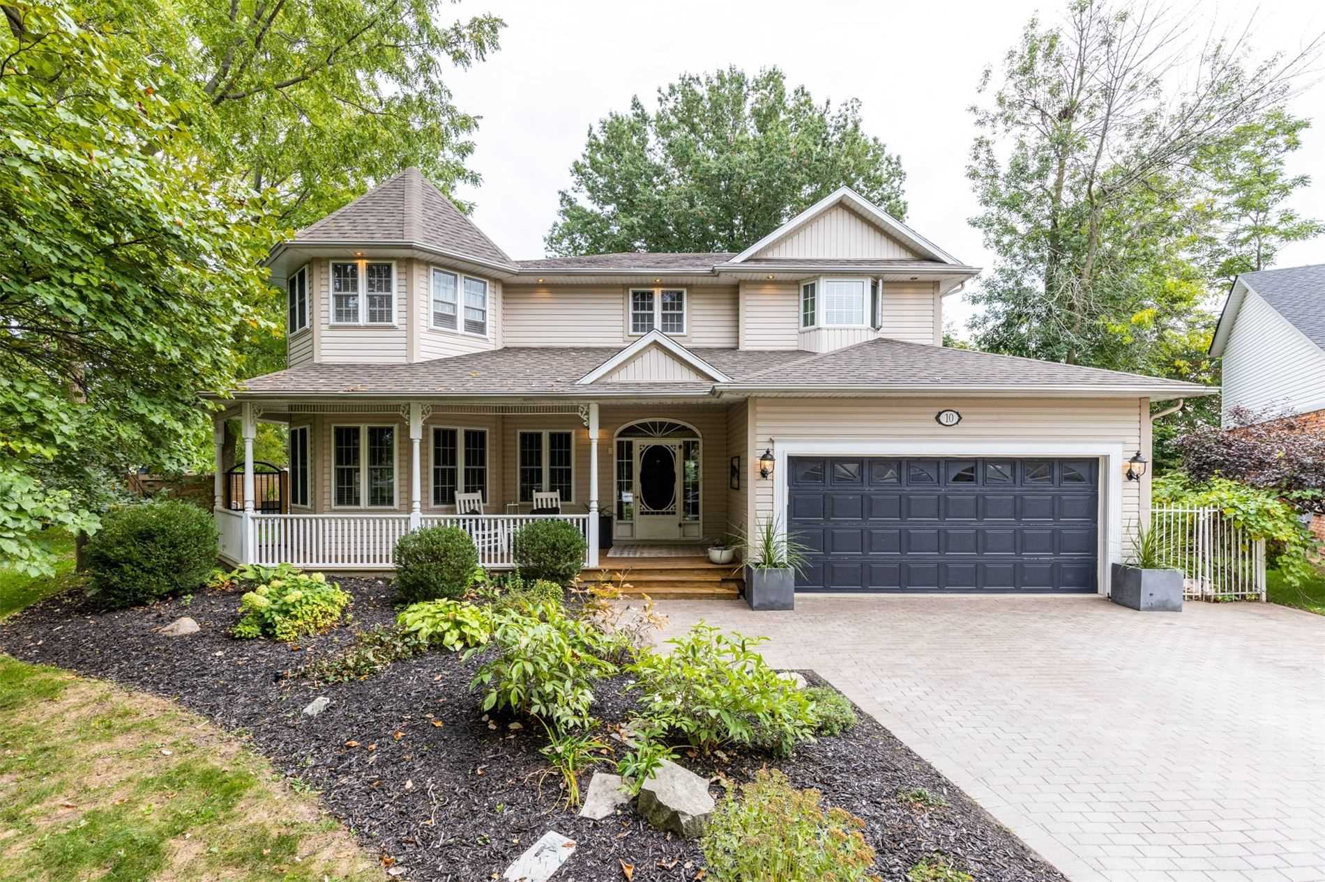 10 Timber Lane