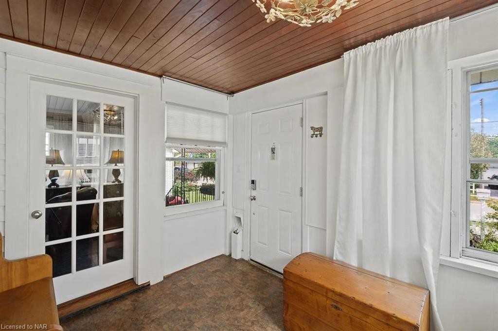 226 High St