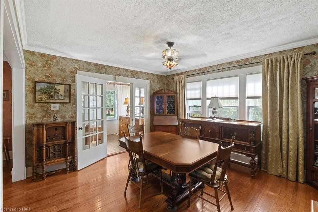 226 High St