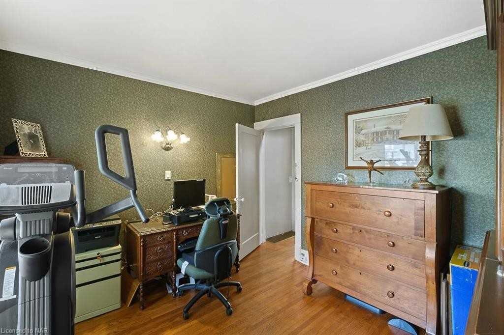 226 High St