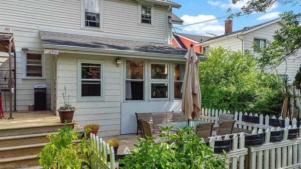 226 High St