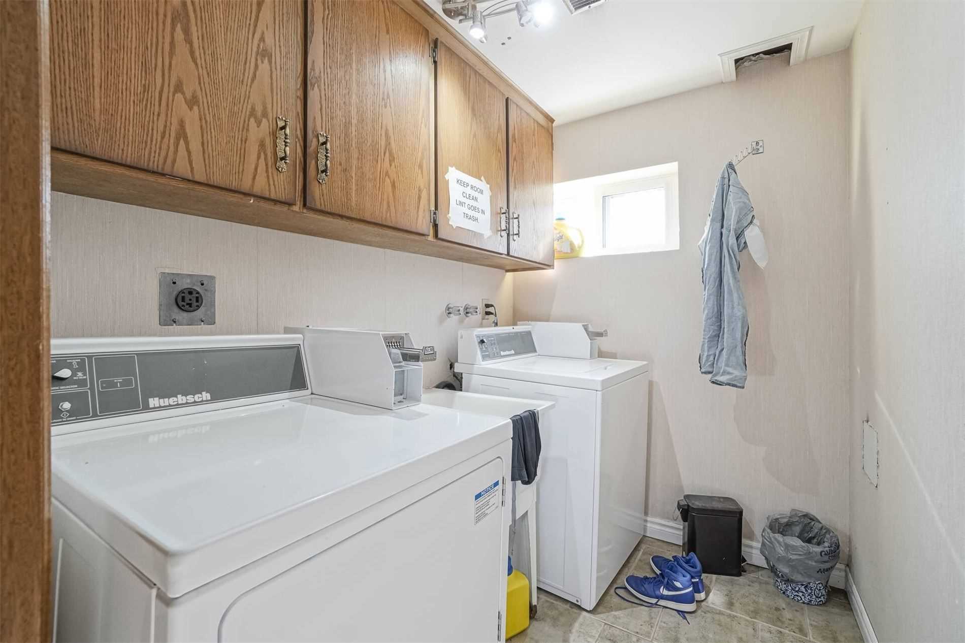 30 Orchard Mill Cres