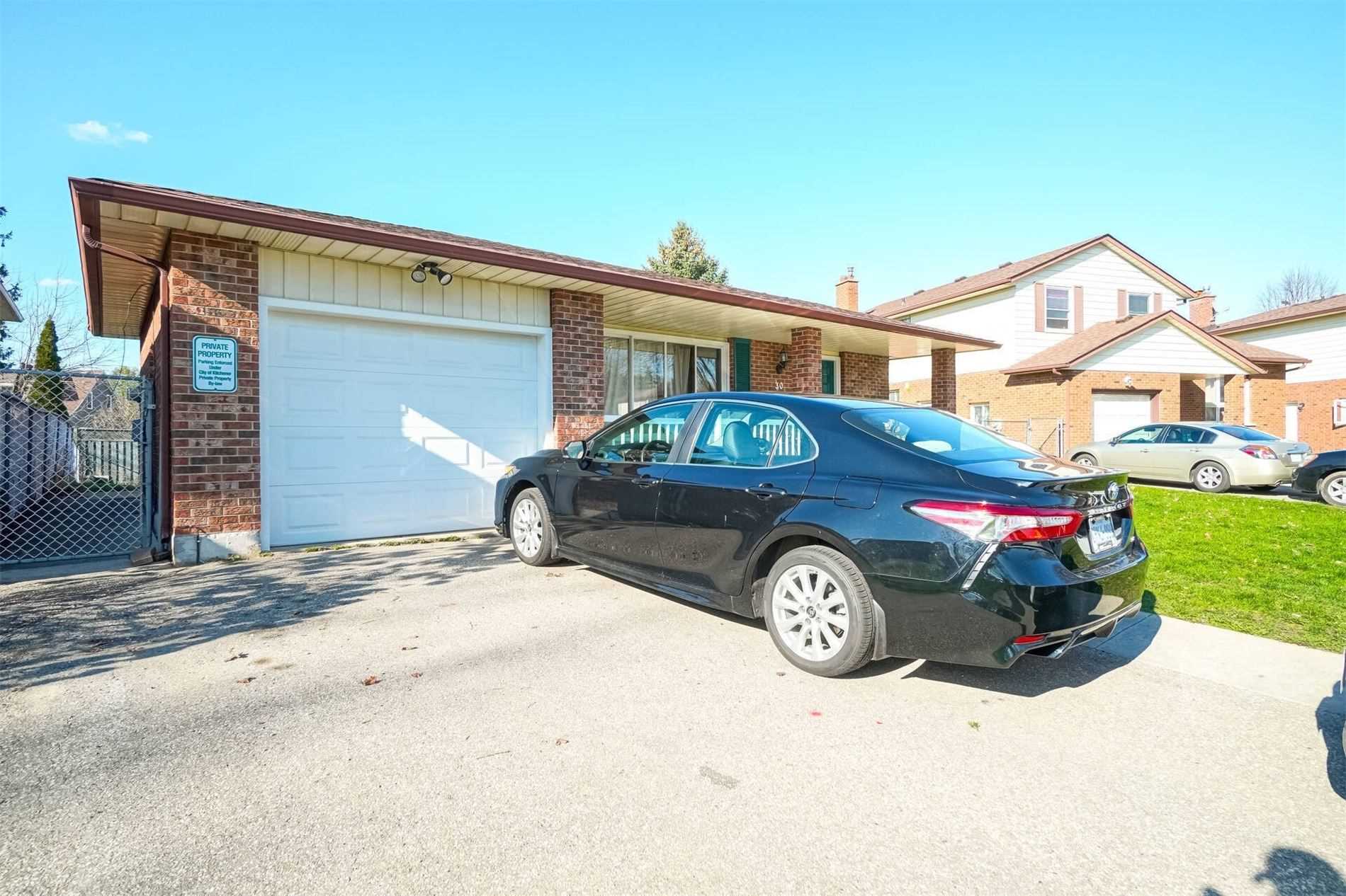 30 Orchard Mill Cres