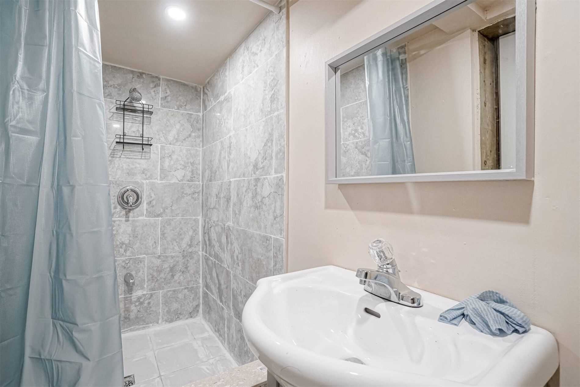 30 Orchard Mill Cres