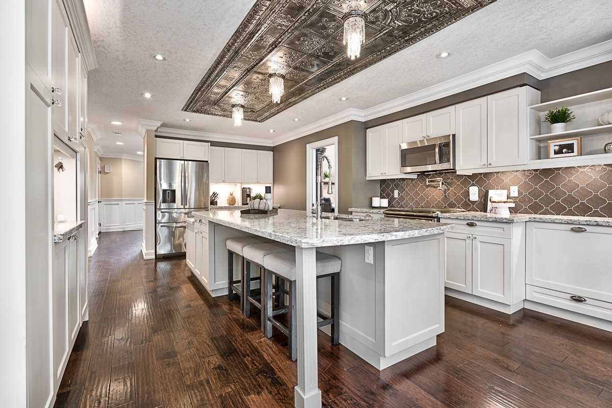 71 Richmond Cres