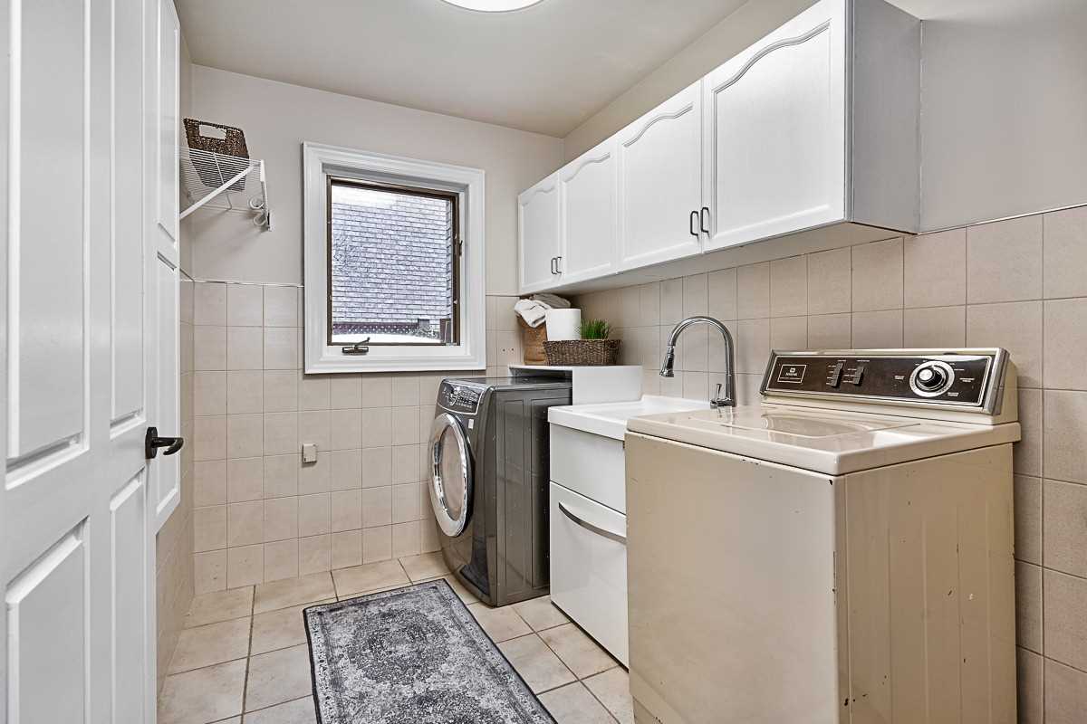 71 Richmond Cres