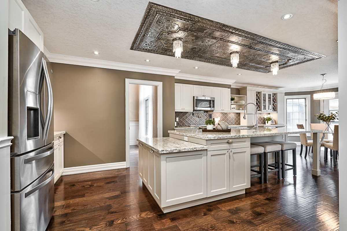 71 Richmond Cres