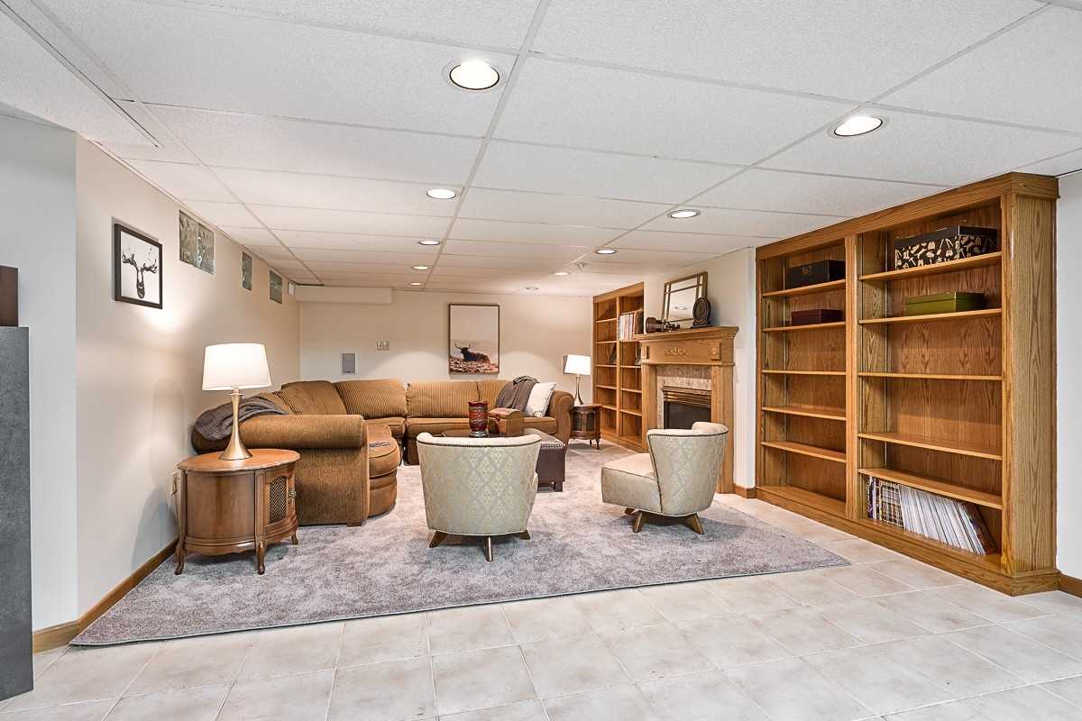 71 Richmond Cres