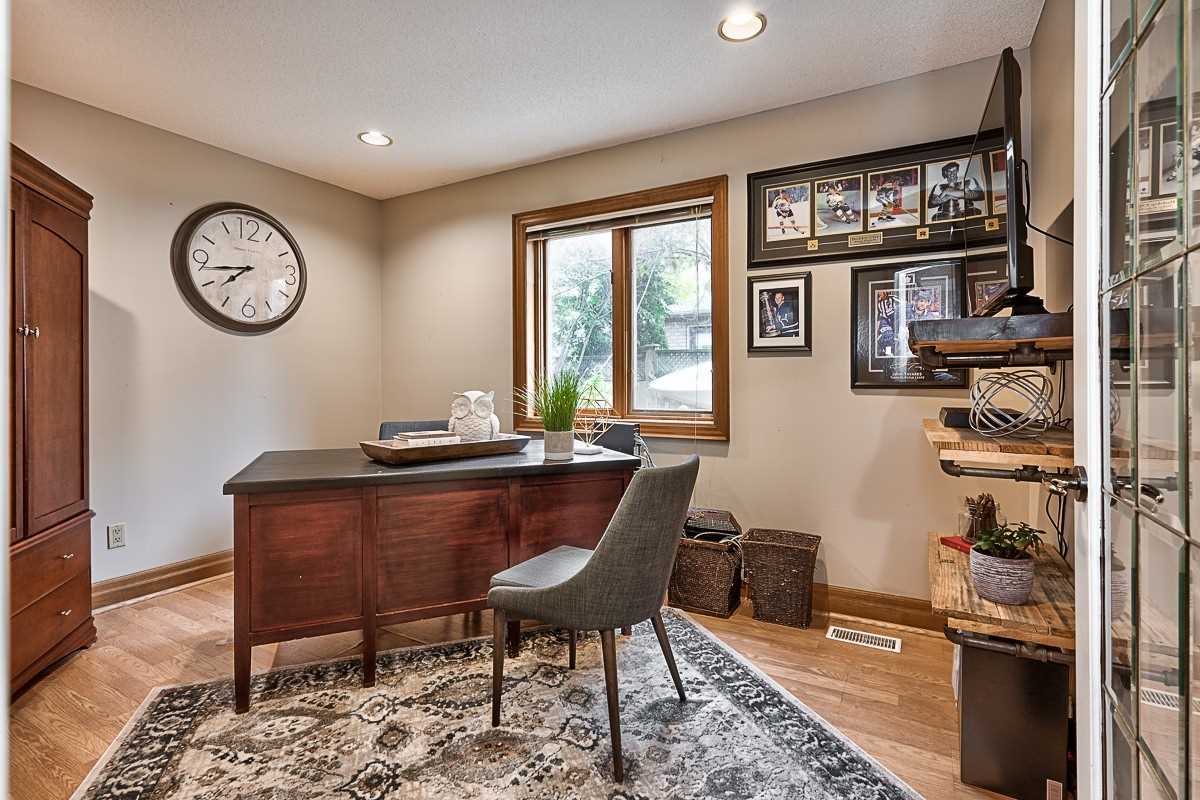71 Richmond Cres