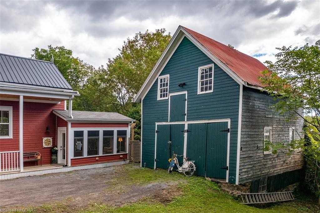349 Bloomfield Main St