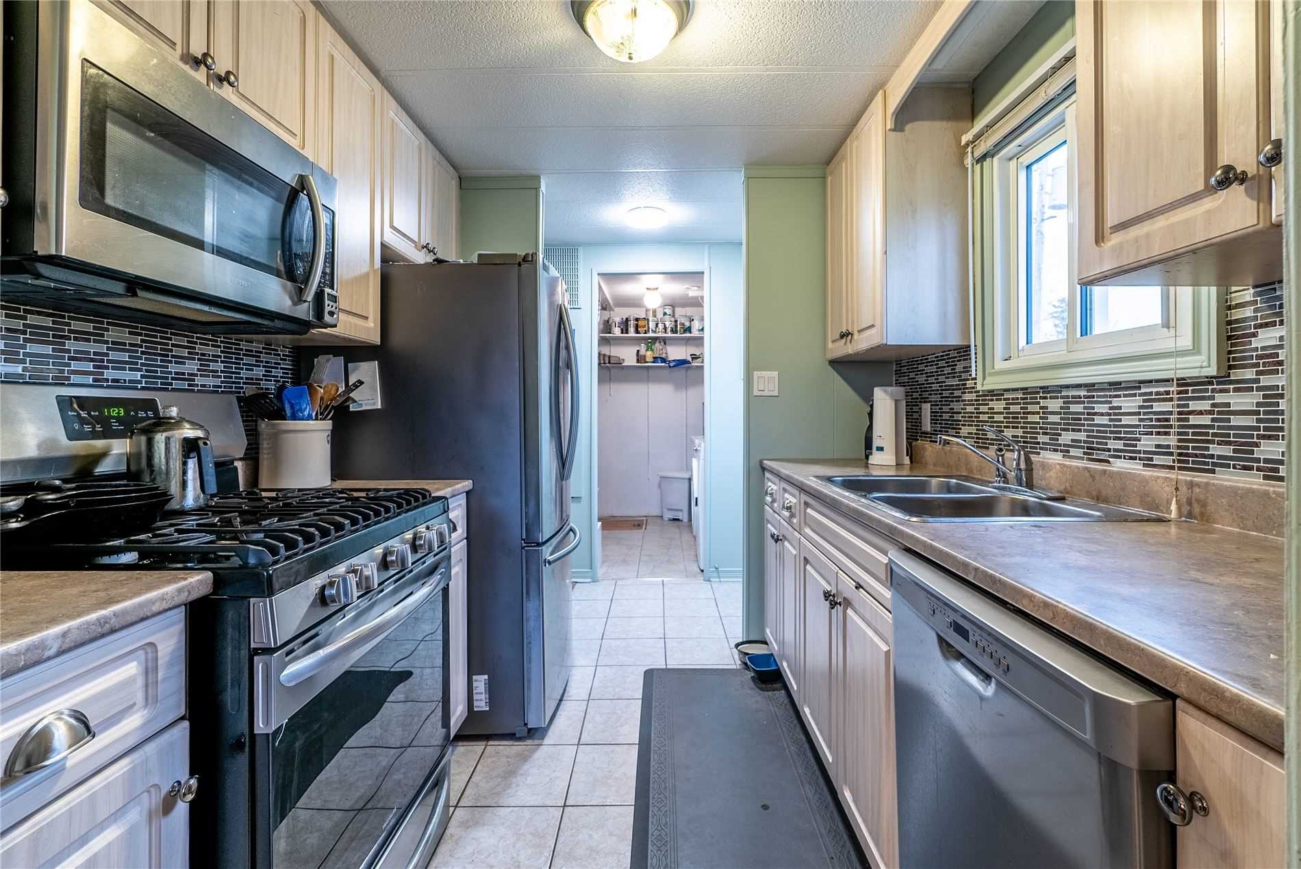 4 Fenelon Way