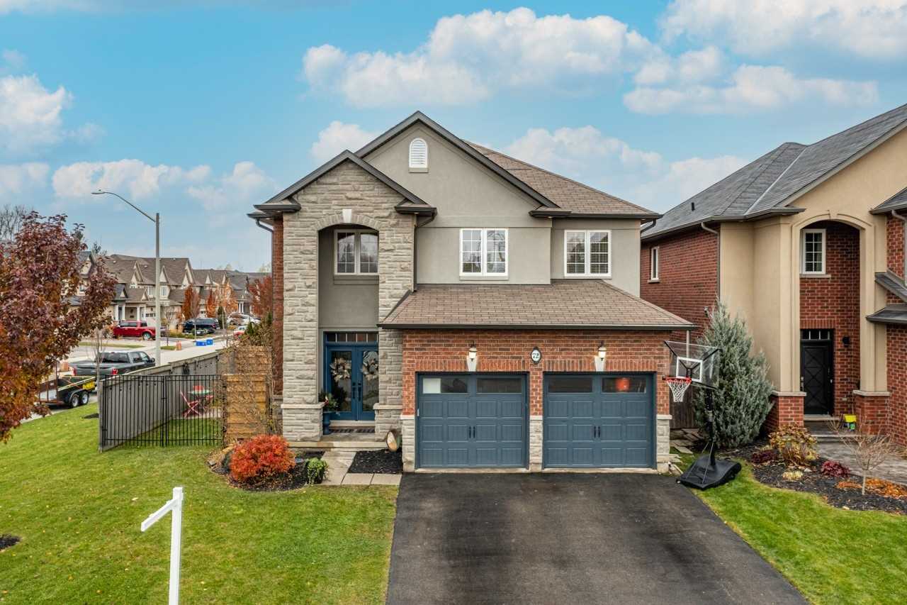 72 Secinaro Ave