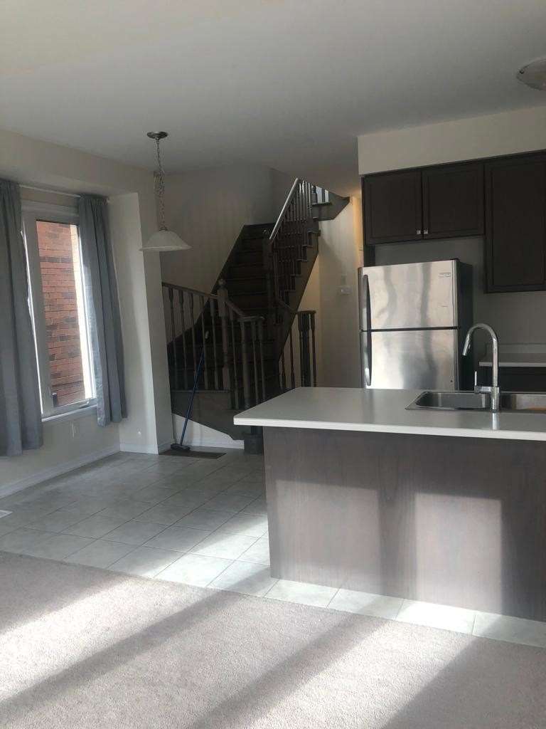 7766 Hackberry Tr