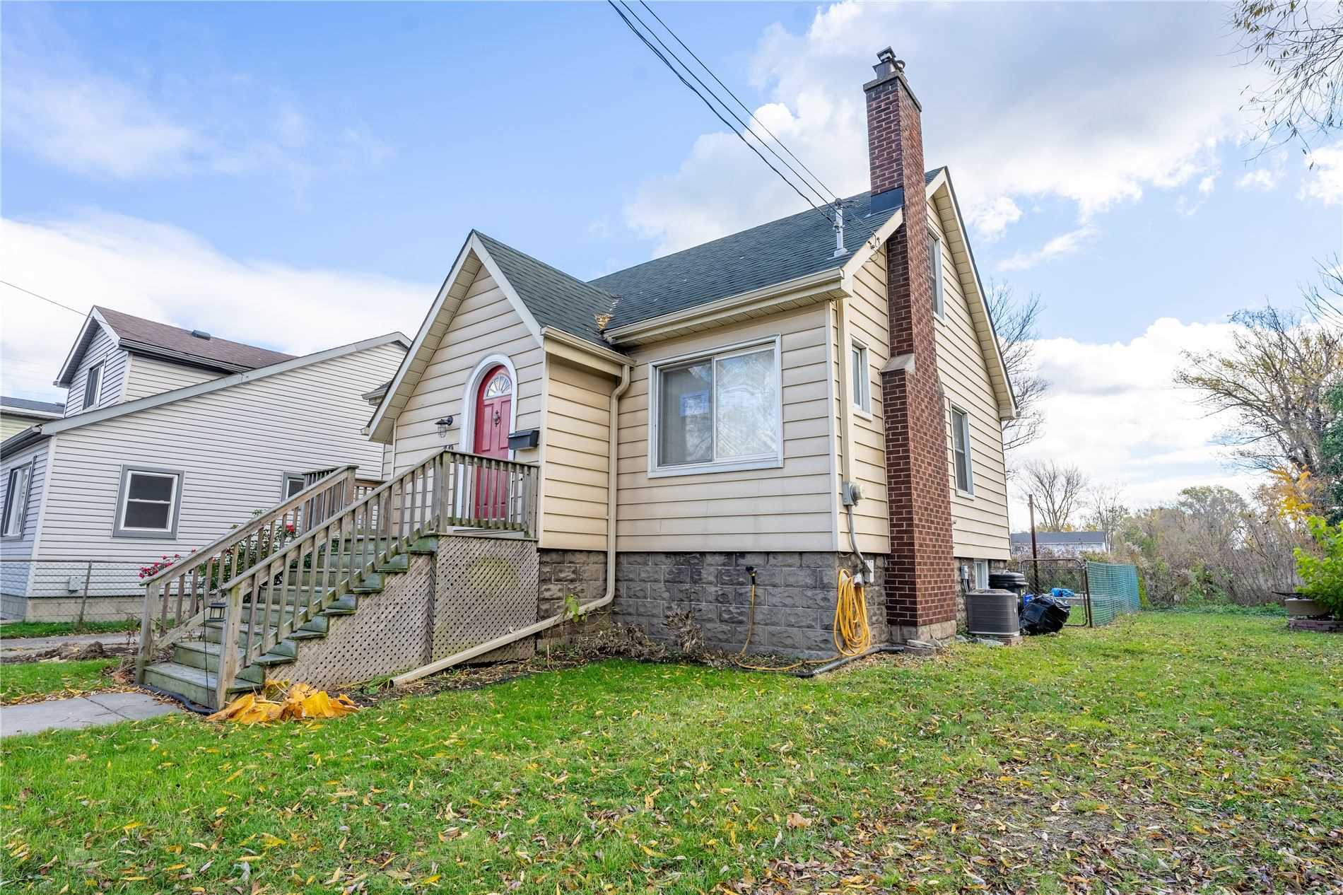 10 Bayside Ave