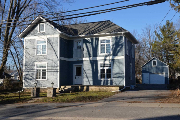 2936 Rutledge Rd, South Frontenac