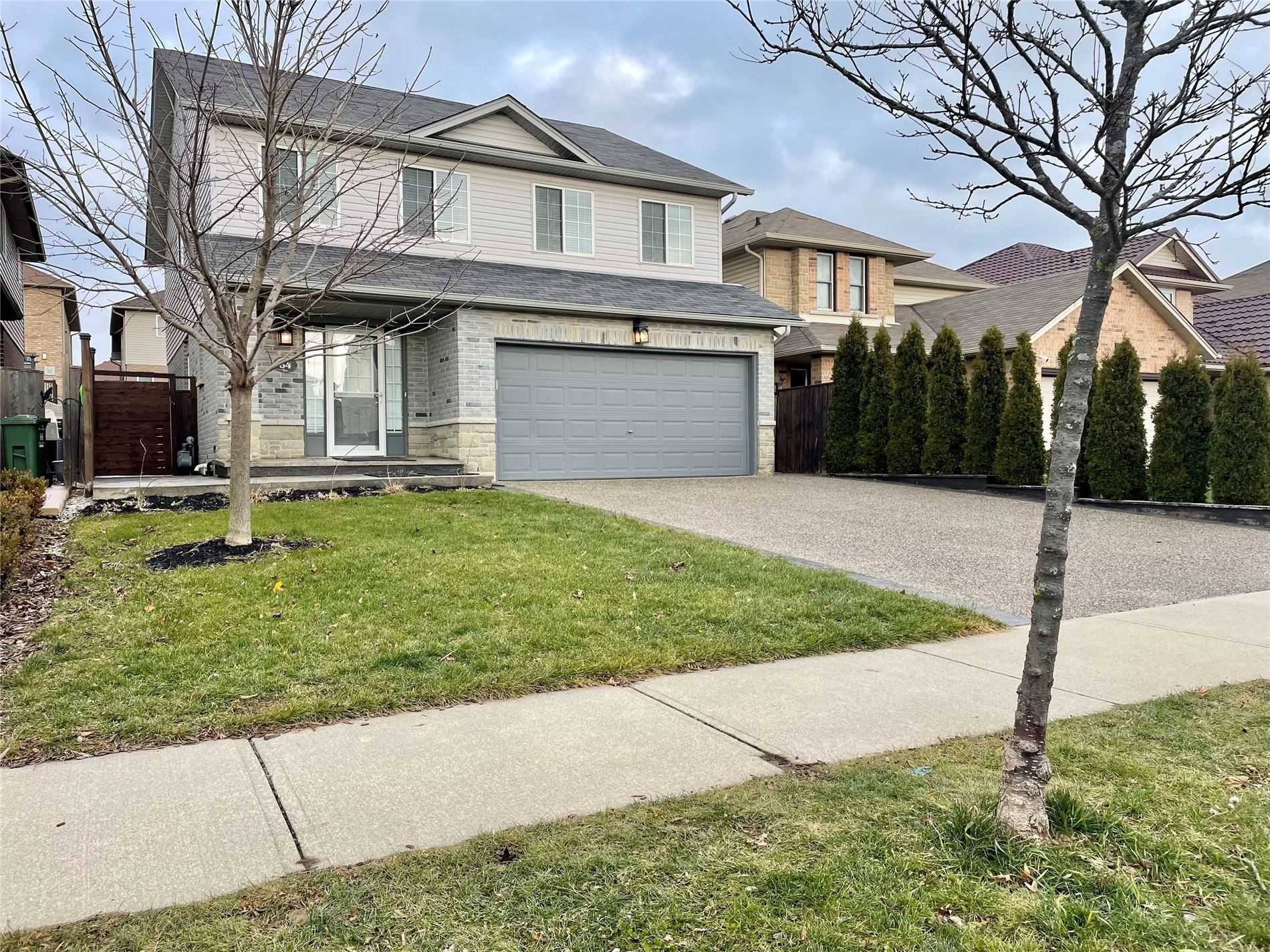 64 Midanbury Way