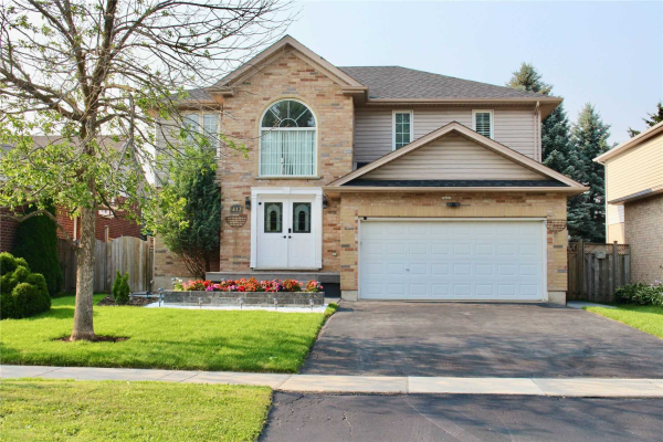 412 Olde Village Lane, Shelburne