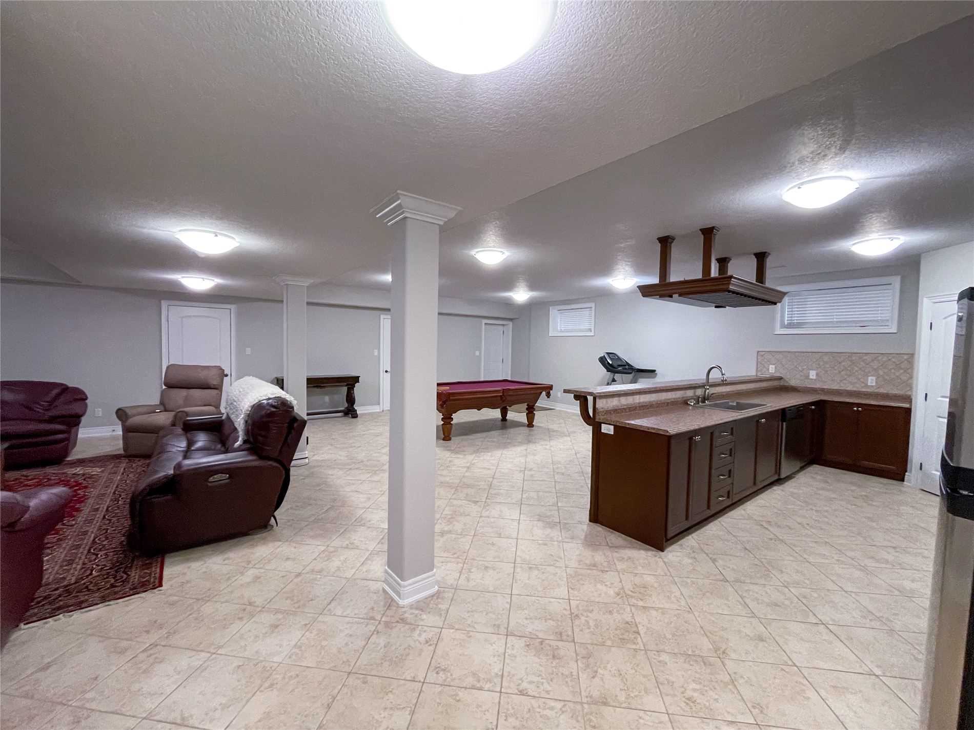 112 Watercrest Dr