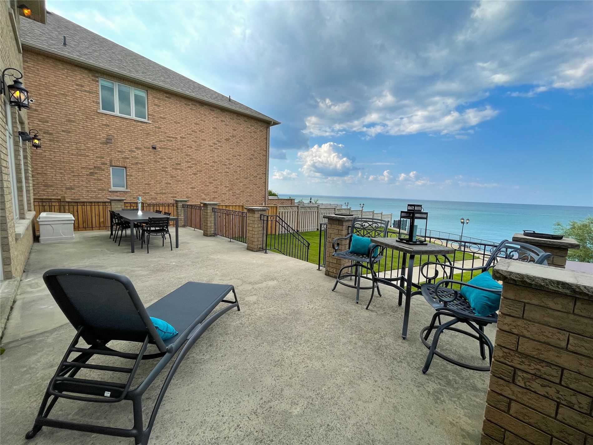 112 Watercrest Dr
