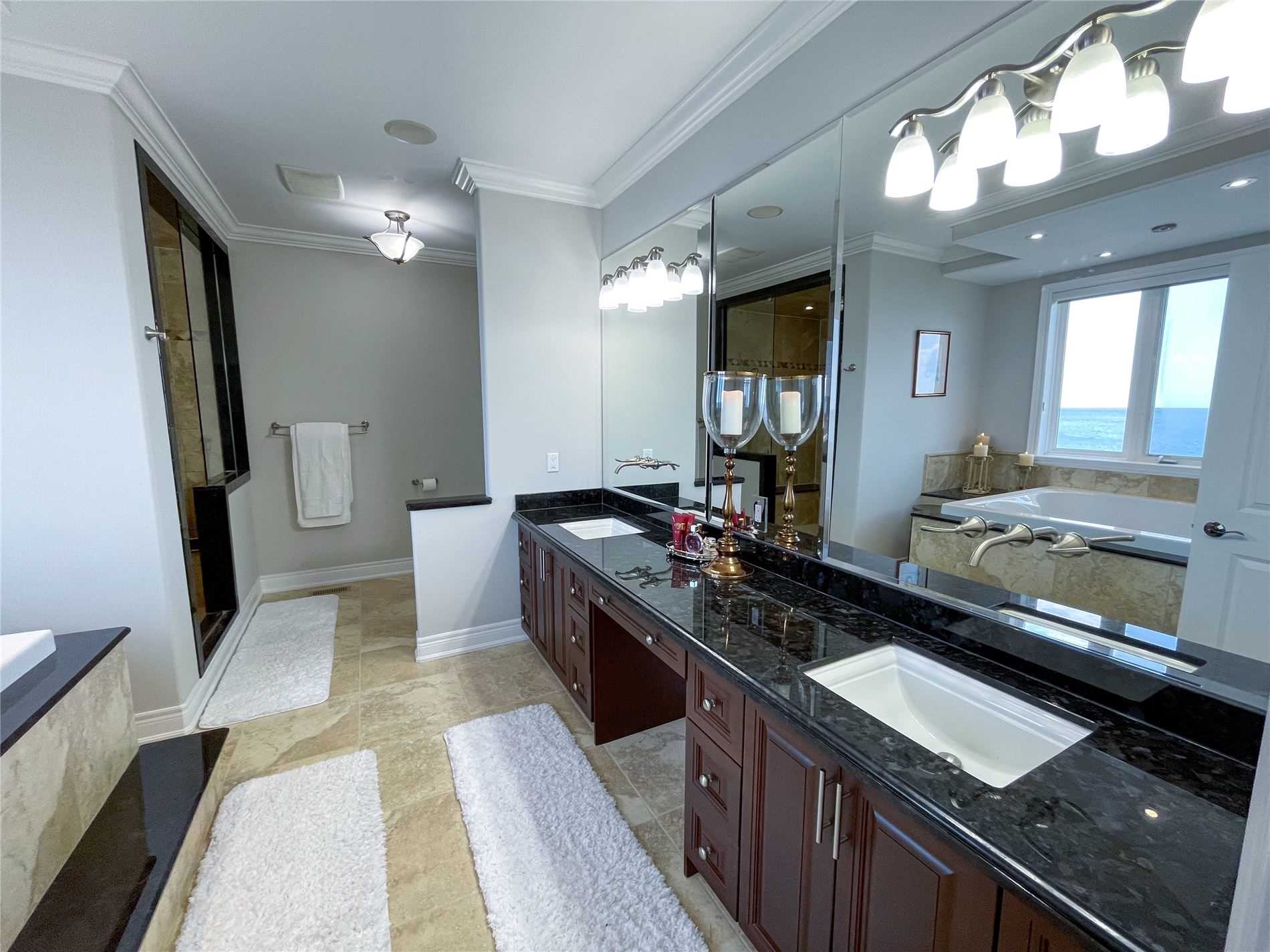 112 Watercrest Dr