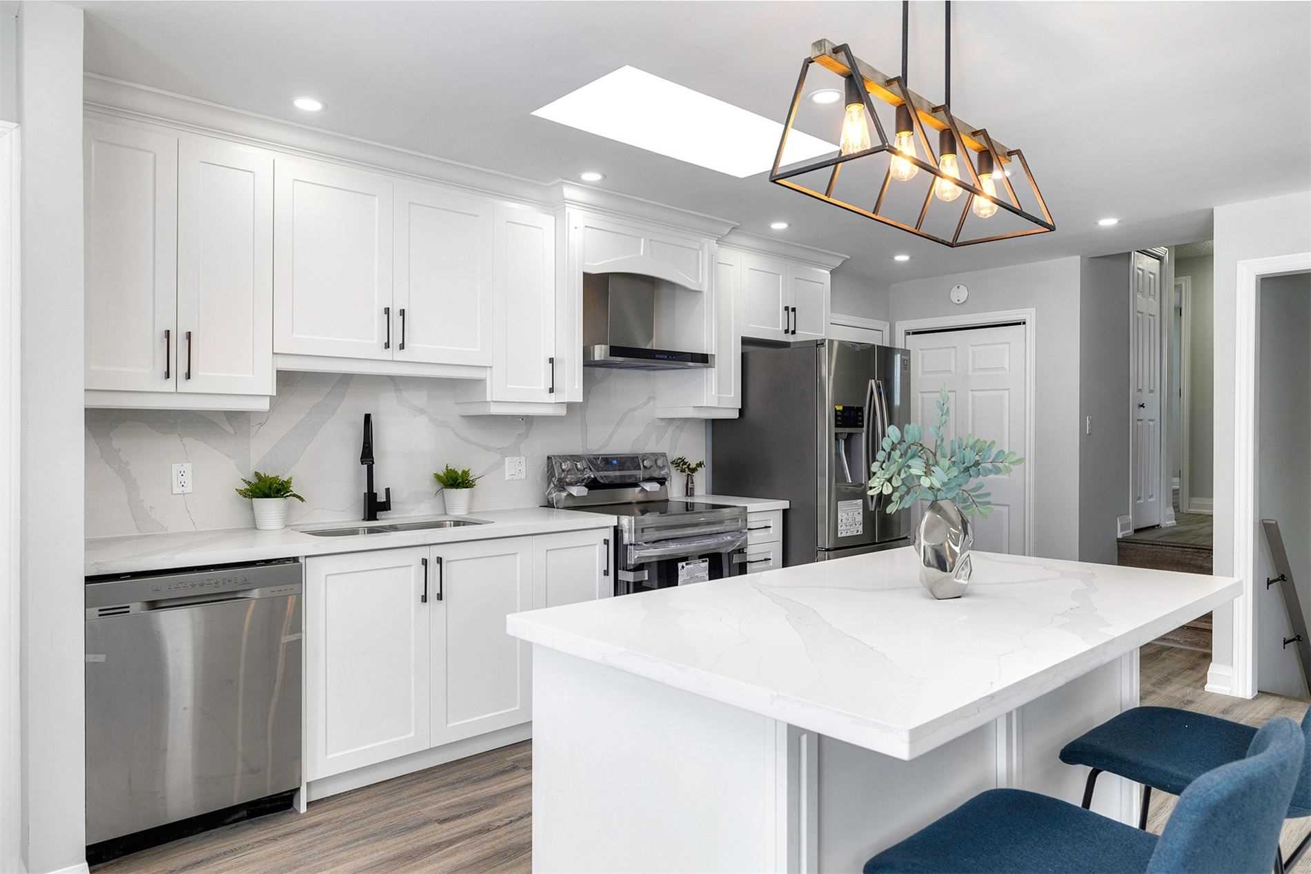119 Clara Cres