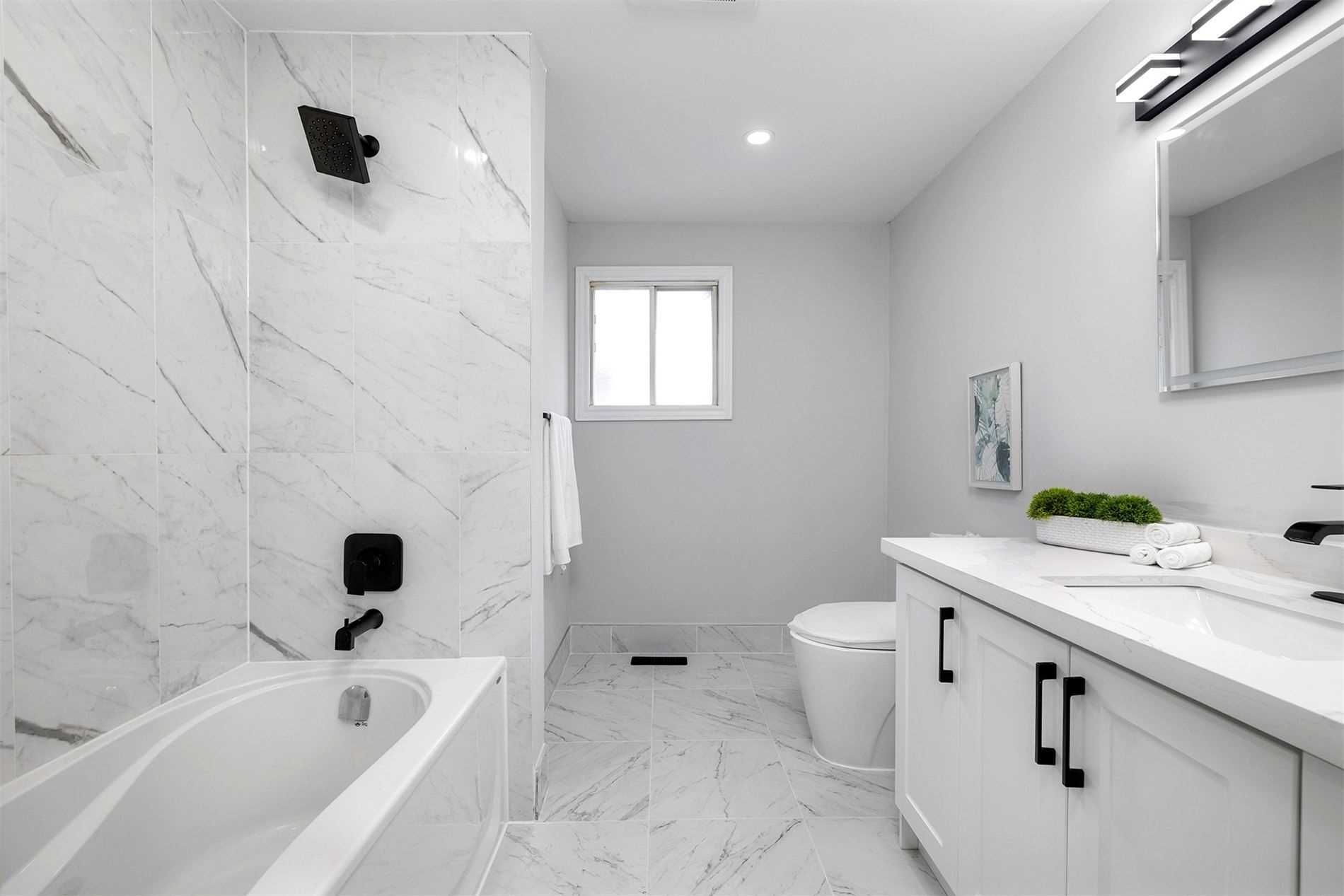 119 Clara Cres