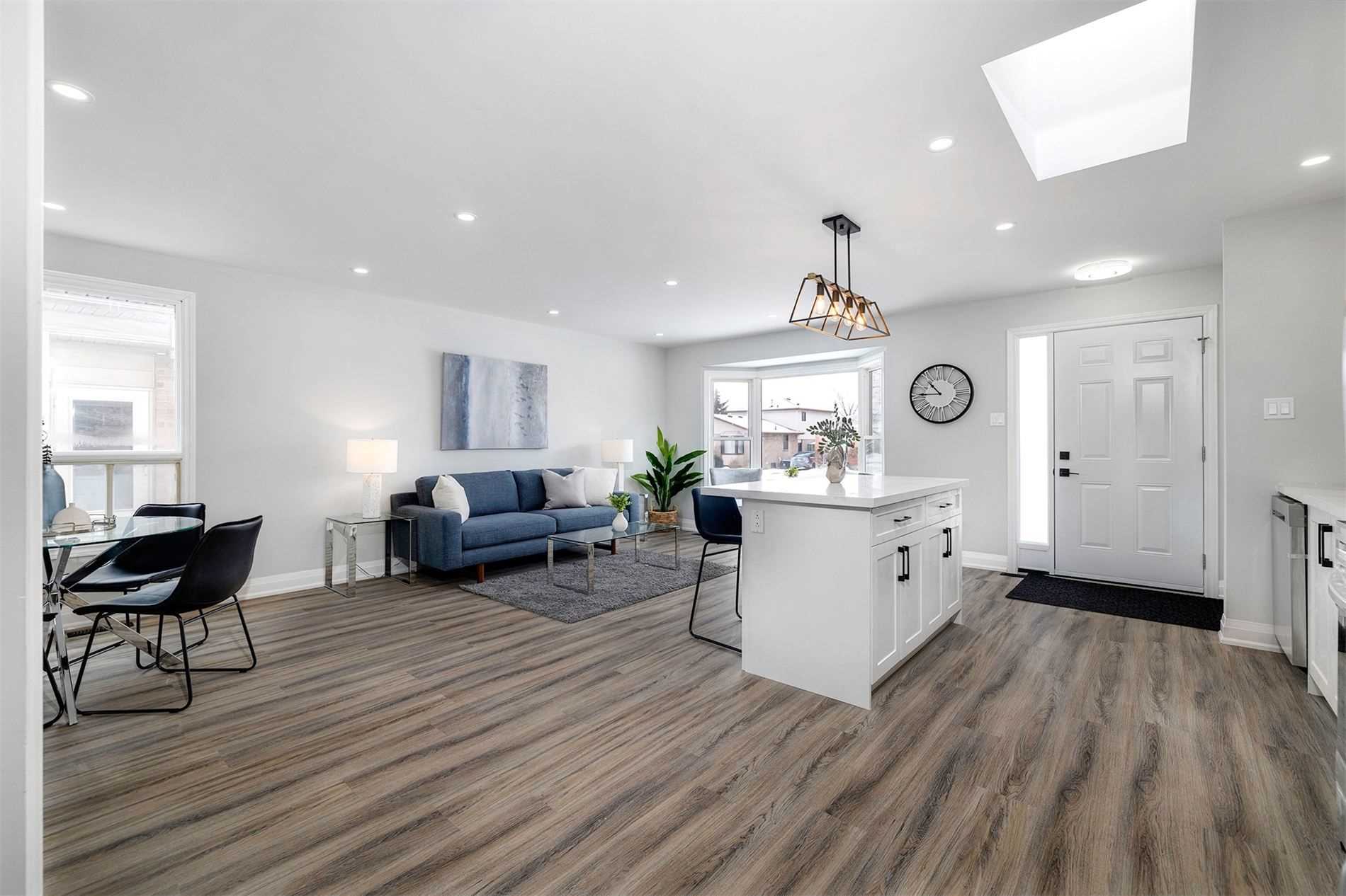 119 Clara Cres