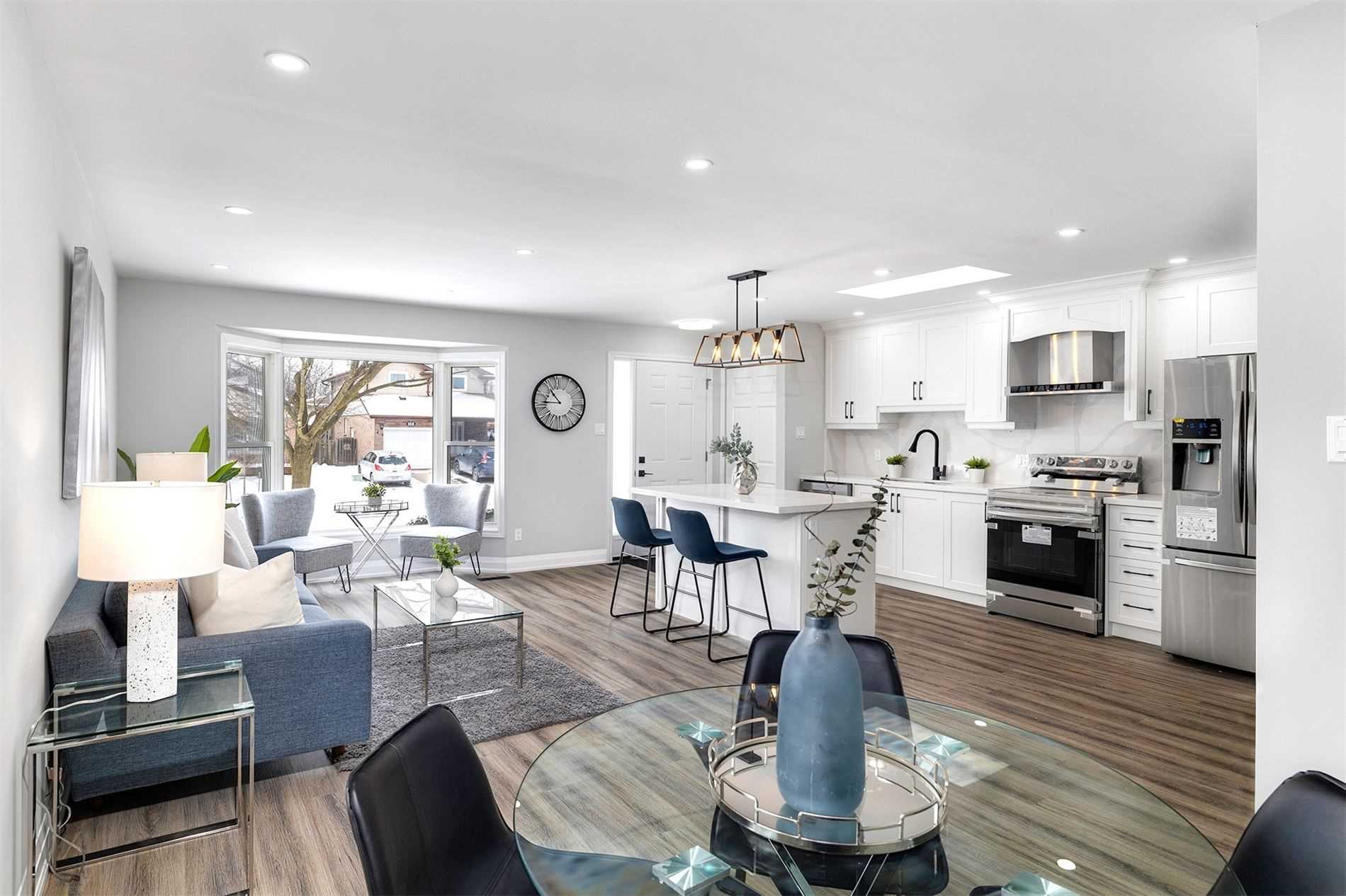 119 Clara Cres