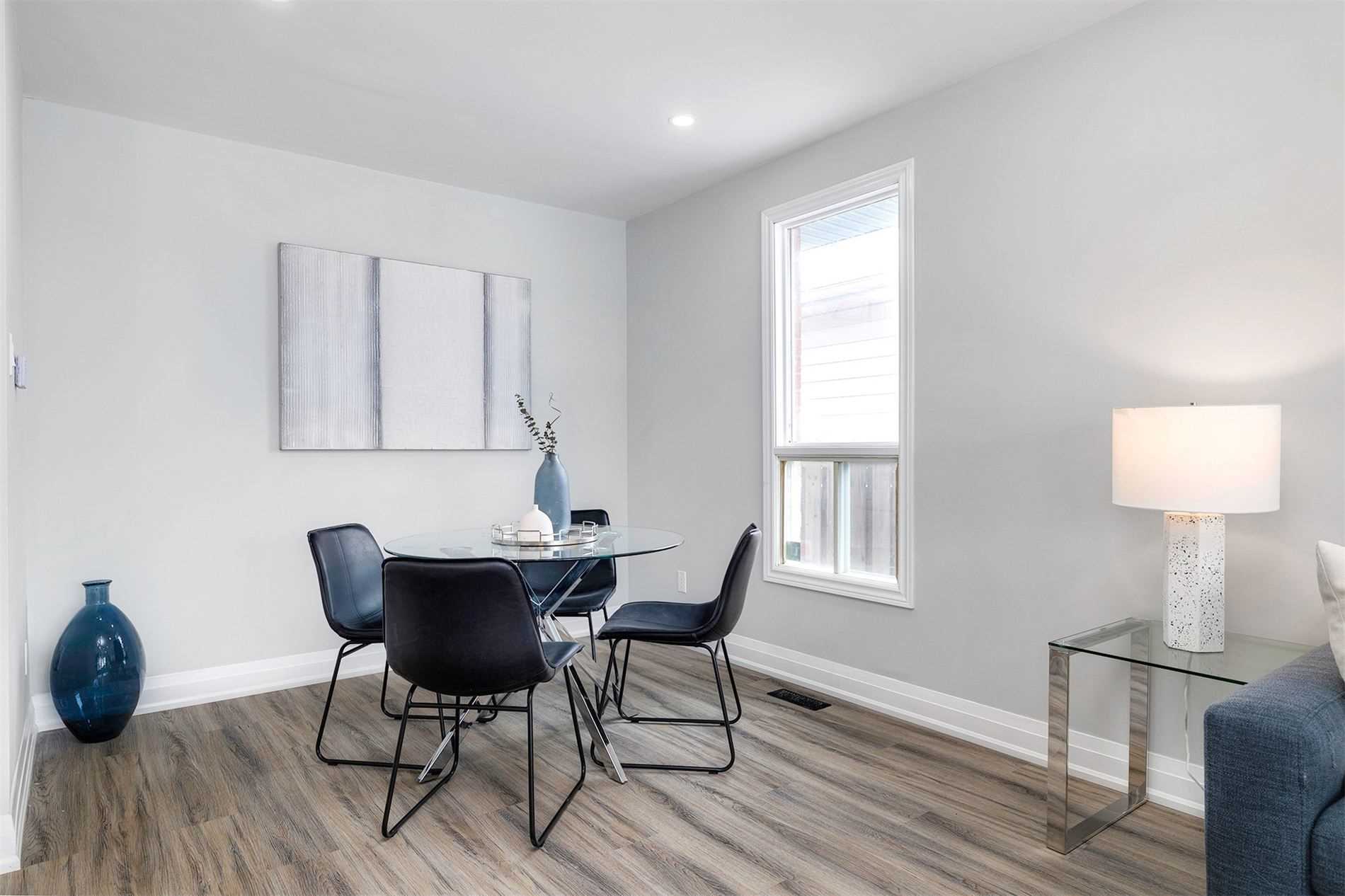 119 Clara Cres